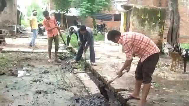 महमूदाबाद : संचारी रोग नियंत्रण के लिए चलाया गया जागरूकता अभियान
