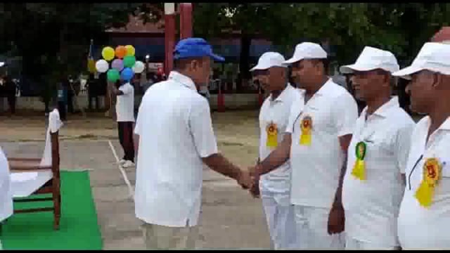 पुलिस लाईन ग्राउंड पर अंतर्जनपदीय खेल प्रतियोगिता का उद्घाटन
अपर पुलिस अधीक्षक (W) रोहित मिश्रा ने किया उत्साहवर्धन, 
