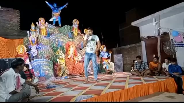 श्री कृष्ण जन्मोत्सव के उपलक्ष में मोहल्ला बाजार में जागरण का हुआ आयोजन झांकियां देख मंत्रमुग्ध हुए दर्शक