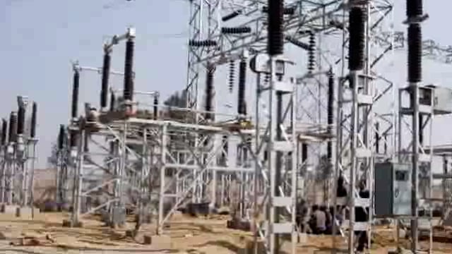 बिजली विभाग के कार्यप्रणाली पर खड़ी हो रही है सवाल; विभाग दोषी या सरकार 