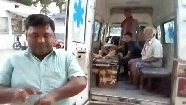 पवई नयाचक गांव में एक व्यक्ति द्वारा अपने कोटे से कई गुना ज्यादा दवाई खा लेने के बाद उनकी तबीयत बिगड़ी भागलपुर रेफर