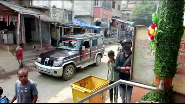 लखीसराय शहर के शनिदेव मंदिर परिसर में वार्षिक उत्सव में बंगाल से आए कलाकारों के द्वारा किया जाएगा रात्रि जागरण