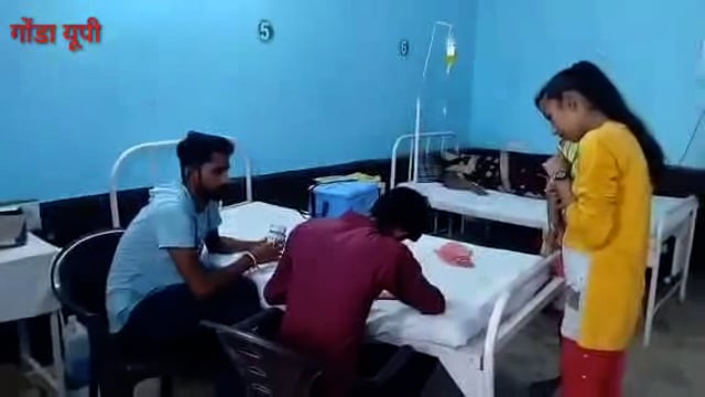 तरबगंज :स्वास्थ विभाग ने विशेष टीकाकरण शिविर लगाकर 62 लोगों को लगाया गया कोराना टीका