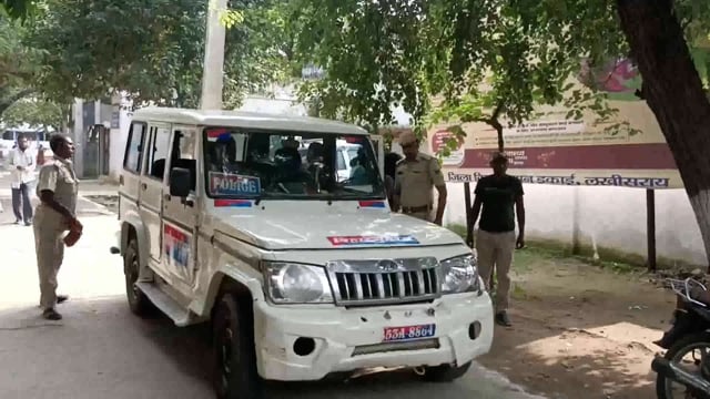 लखीसराय जिले के बड़हिया थाना क्षेत्र अंतर्गत कीटनाशक  वाहन से लूटपाट में पुलिस ने चार अभियुक्त को किया गिरफ्तार