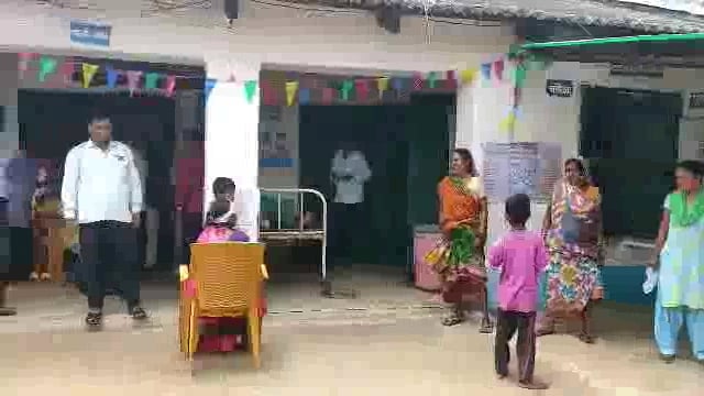  टेंपू पटलतने से एक महिला की मौत।दो महिला सहित एक बच्ची गंभीर रूप से घायल, सभी घायल का इलाज पीएचसी असरगंज में चल रहा है 