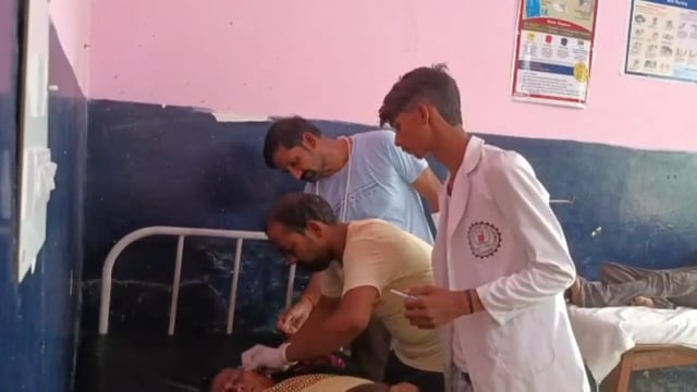 ई रिक्शा पलटा, वृद्ध महिला हुई घायल रिक्शा चालक मौके से हुआ फरार,