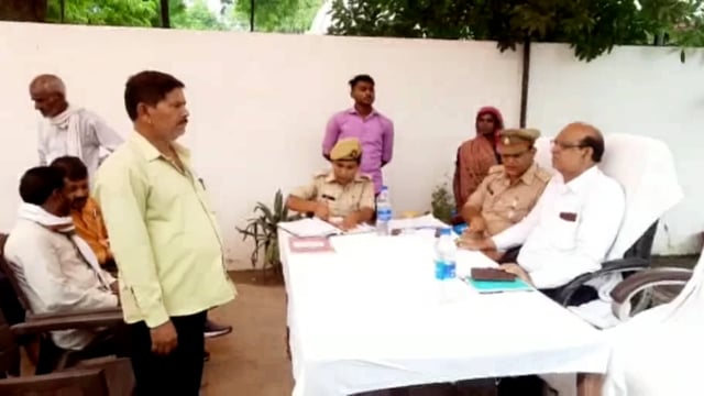 सलोन- उप जिलाधिकारी की अध्यक्षता में संपन्न हुआ तहसील समाधान दिवस