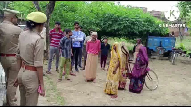 चायल:बढ़ते यमुना नदी के जलस्तर को देखते हुए थाना महेवा घाट पुलीस ने  लोगों से की मुलाकात