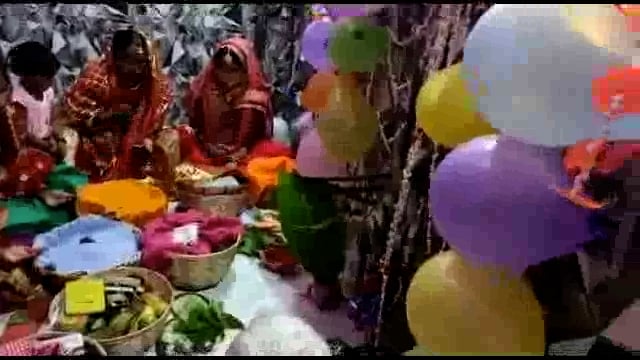 असरगंज में तीज एवं चकचंदा पर्व श्रद्धापूर्वक मनाया गया