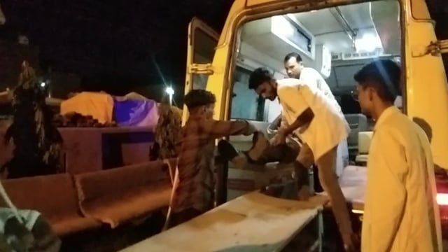 बछरावां ,- नशे में धुत मोटरसाइकिल सवार  ने दूसरी मोटरसाइकिल को पीछे से मारी टक्कर,तीन लोग घायल