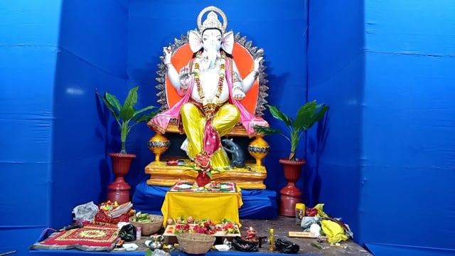 सूरजगढ़ा श्री श्री 108 बड़ी दुर्गा मंदिर परिसर में श्री गणेश जी की पूजा विधि-विधान पूर्वक की गई