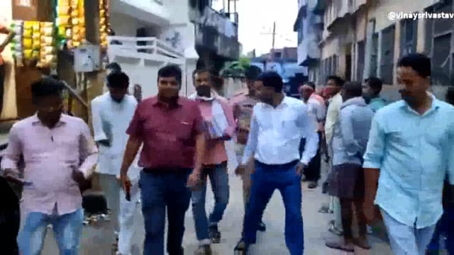 सिंगल यूज प्लास्टिक पर प्रतिबंध को लेकर नगर पालिका ने की छापेमारी