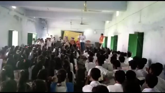 स्टूडेंट क्रेडिट कार्ड के बारे में जानकारी दिया गया