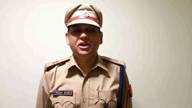 नंदगांव रोड बंबा पर बदमाश व पुलिस में हुई मुठभेड़ दो बदमाश घायल मौके पर पहुंचे एसपी देहात त्रिगुन वैसन ने जानकारी दी