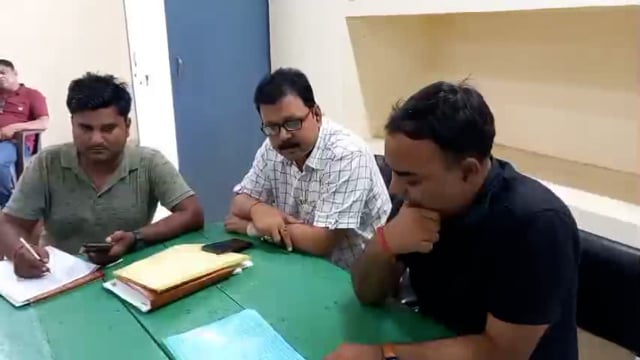 धोरैया प्रखंड कार्यालय में बीडीओ ने विभागीय कर्मियों के साथ की बैठक