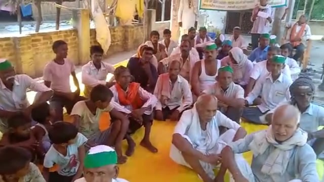 सेमरगंज मजरे भौसी में 6 सूत्री मांगों को लेकर दूसरे दिन भी जारी रहा किसान यूनियन का धरना प्रदर्शन