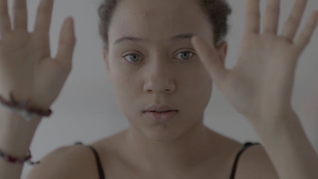 Là où je suis - Where I Am (2012) Teaser