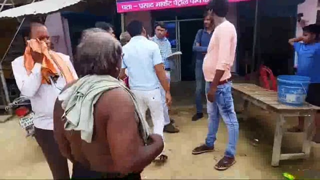 विद्युत विभाग के SDO,JE, विद्युत कर्मियों ने संग्रामगढ़ में चलाया सघन चेकिंग अभियान,बकायेदारों,अवैध कनेक्सन मचा हड़कंप