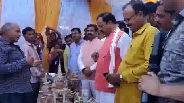 महोबा जिले में मेडिकल कॉलेज का जल्द होगा शिलान्यास-डिप्टी सीएम