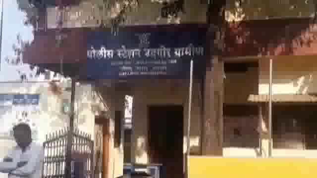टेम्पो बारीला लावण्याच्या कारणावरून देगलूर रोडवर दोन गटात तुंबळ हाणामारी,परस्परविरोधी ग्रामीण पोलीस ठाण्यात गुन्हे दाखल