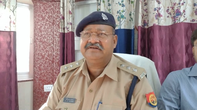 लालगंज के विशन खेड़ा गांव में चोरी के शक में चार लोगों की पिटाई के मामले में सीओ द्वारा जांच शुरू।