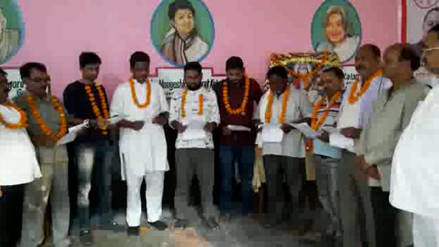 लालगंज कस्बे में उद्योग व्यापार मंडल की मासिक बैठक एवं शपथ ग्रहण समारोह