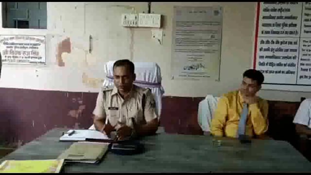 लखीसराय नगर पुलिस ने थाना क्षेत्र अंतर्गत बाईपास ओवर ब्रिज के नीचे झाड़ियों से काफी मात्रा में विदेशी शराब किया बरामद