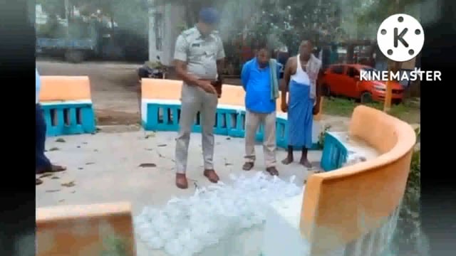 बेलहर के मुसहरी टोला में 78 लीटर महुआ शराब के साथ पुरुष तस्कर गिरफ्तार