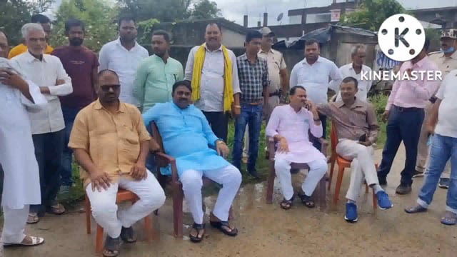 बेलहर विधायक के साथ पीएचईडी मंत्री ने किया विभिन्न क्षेत्रों में बने जल मीनार का निरीक्षण कर दिए आवश्यक निर्देश