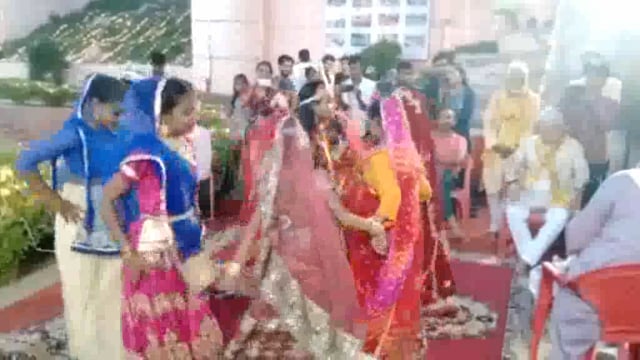 वृंदावन में ब्रह्मांड कुंड पर त्रिदिवसीय सांझी मेला का आयोजन किया गया