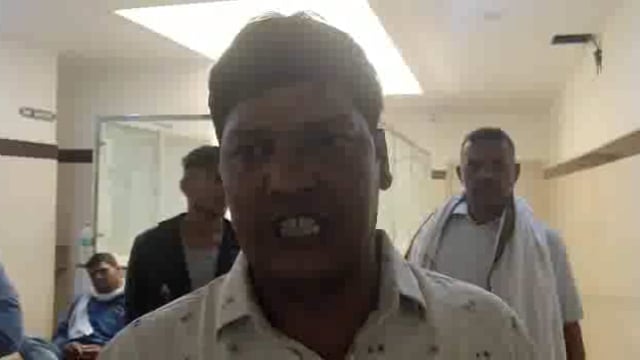 बा३ट परिजन 