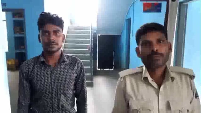 फत्तुचक गांव से गैर जमानतीय वारंटी को पुलिस ने गिरफ्तार कर भेजा जेल