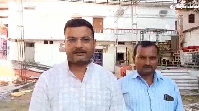 आप के पूर्व प्रत्याशी विक्रमजीत सिंह कंपोजिट विद्यालय पहुंचे