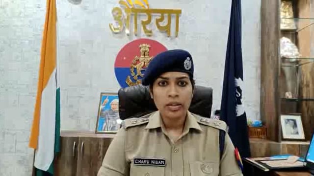जनपद औरैया के सम्भ्रान्त व्यक्तियों, नागरिकों से किसी भी प्रकार की अफवाह न फैलाने के को लेकर SP चारु निगम ने दिया बयान