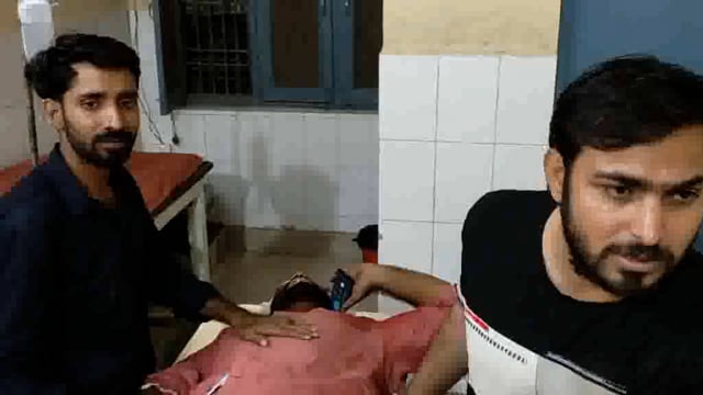 गोमत चौराहा पर कॉस्मेटिक की दुकान पर महिला को गोली मार आरोपी ने खुद को गोली मारी हालत गंभीर