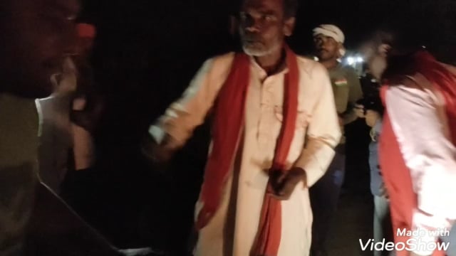 आटा चौराहे पर सड़क पार कर रहे पिता पुत्री को तेज रफ्तार अल्टो कार ने टक्कर मार दी मौके से हुई फरार