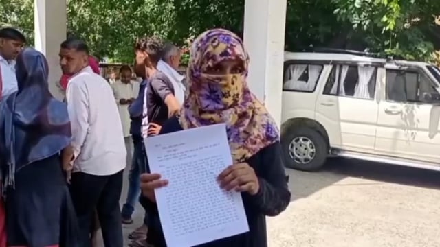 मथुरा में शादी का झांसा देकर दुष्कर्म मामले में तीन मौलवी एक कांग्रेसी नेता सहित पांच पर एफ आई आर दर्ज