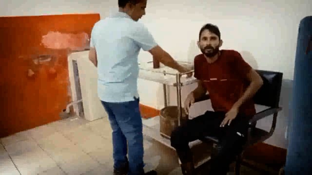 भीखनपुर गांव के समीप बाइक पलटने से बाइक चालक सहित दो जख्मी