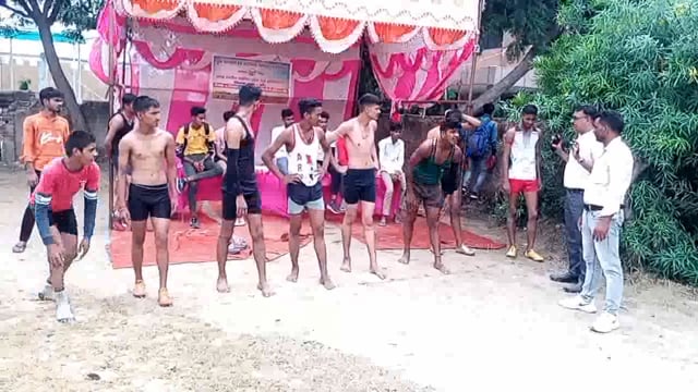 माट मिनी स्टेडियम में युवा कल्याण एवं प्रादेशिक विकास दल द्वारा ब्लॉक स्तरीय खेलकूद प्रतियोगिताओं का आयोजन किया गया