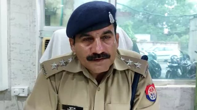 थाना कोतवाली अन्तर्गत एक युवक की विद्युत करंट लगने से हुई मृत्यु के सम्बन्ध मे क्षेत्राधिकारी सदर औरैया द्वारा दी गई बाइ