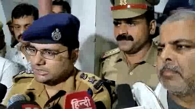 गोंडा पुलिस कस्टडी में झोलाछाप डॉक्टर के हत्या के मामले में पूछताछ के लिए लाए गए व्यक्ति की मौत