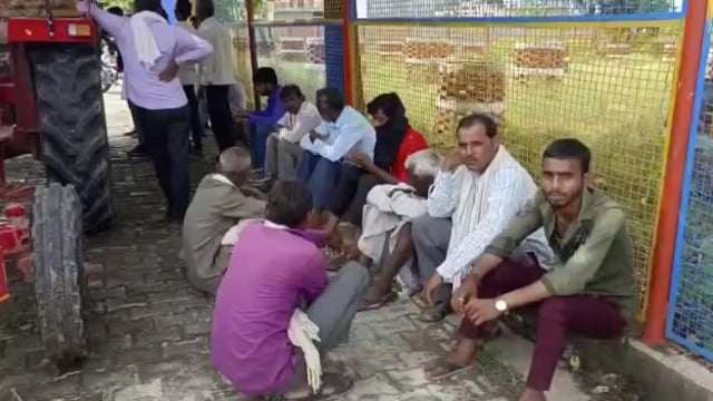 सड़क हादसे में घायल युवक ने रैफर के दौरान तोड़ा दम