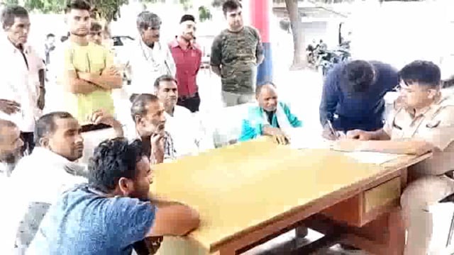 राया सादाबाद रोड पर खजूरी के समीप 50 वर्षीय व्यक्ति को बाइक सवार ने मारी टक्कर हुई मौके पर मौत