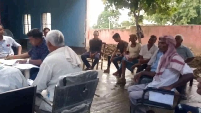 लखीसराय जिले के मानिकपुर पुलिस ने 5 लीटर देसी महुआ शराब के साथ एक व्यक्ति को किया गिरफ्तार