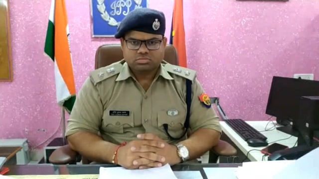 आगामी त्योहारों को लेकर जिले के सभी थाना अध्यक्ष अपने थाना क्षेत्रों में सुरक्षा का ले जायजा SP अमित कुमार आनंद ।