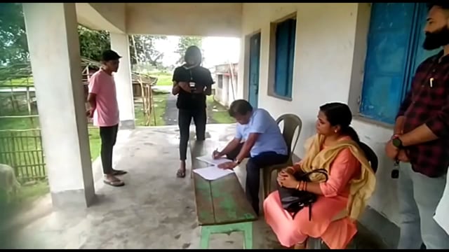 जगरनाथपुर पंचायत में जिला अपर समाहर्ता कटिहार ने की संचालित योजनाओं की जांच, संबंधित अधिकारियों को दिए कई दिशा निर्देश