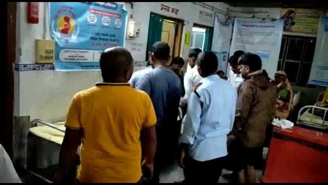 बिंद फोरलेन चौक पर अज्ञात वाहन ने बाइक सवार को मारी टक्कर, गंभीर रूप से घायल रेफर