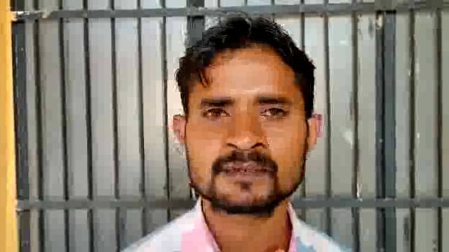 दिबियापुरथाना क्षेत्र के उमरसना गांव में जमीनी विवाद को लेकर हुई दो पक्षों में मारपीट वहीं पुलिस करा रही डॉक्टरी परीक्षण