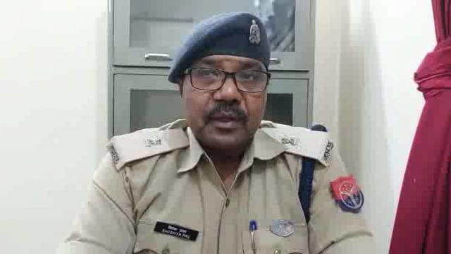 थाना दिबियापुर के कलेक्ट्री रोड मोहल्ले में दुकानदार व उसके परिवारीजनों के साथ मारपीट करने के सम्बन्ध में अपर पुलिस अधीक