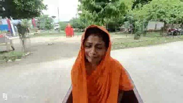 जालौन
शराब की बजह से फिर से एक गृहस्थी खाक होने की कगार पर
शराब पीने के बाद पति ने पत्नी और बच्चों को बुरी तरह पीटा